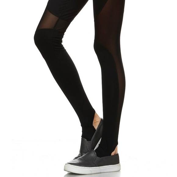 New Slanted Mesh Stirrups Leggings! - Picture 5 of 6